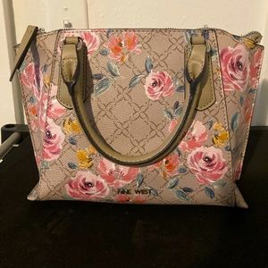 Nine West Crossbody with removable strap